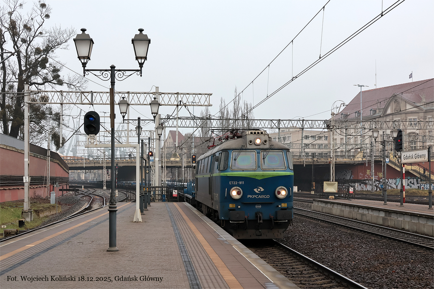 ET22-911