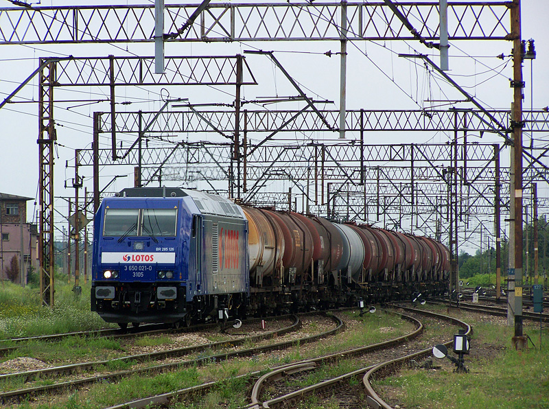 3 650 021-0